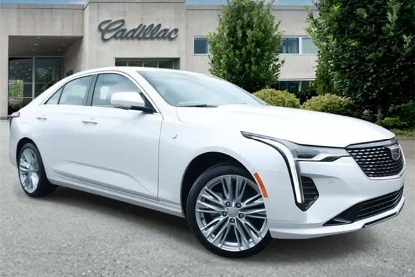 2022 Cadillac CT4 Premium Luxury photo 1