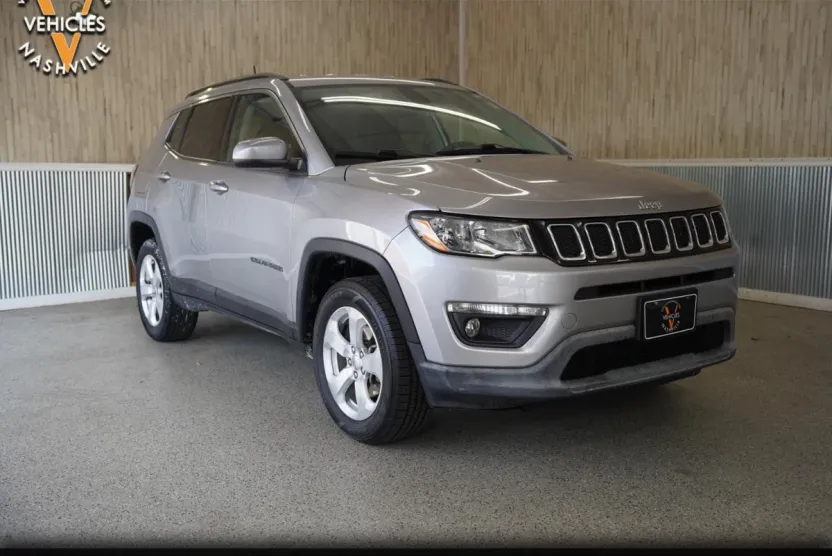 2018 Jeep Compass Latitude photo 1