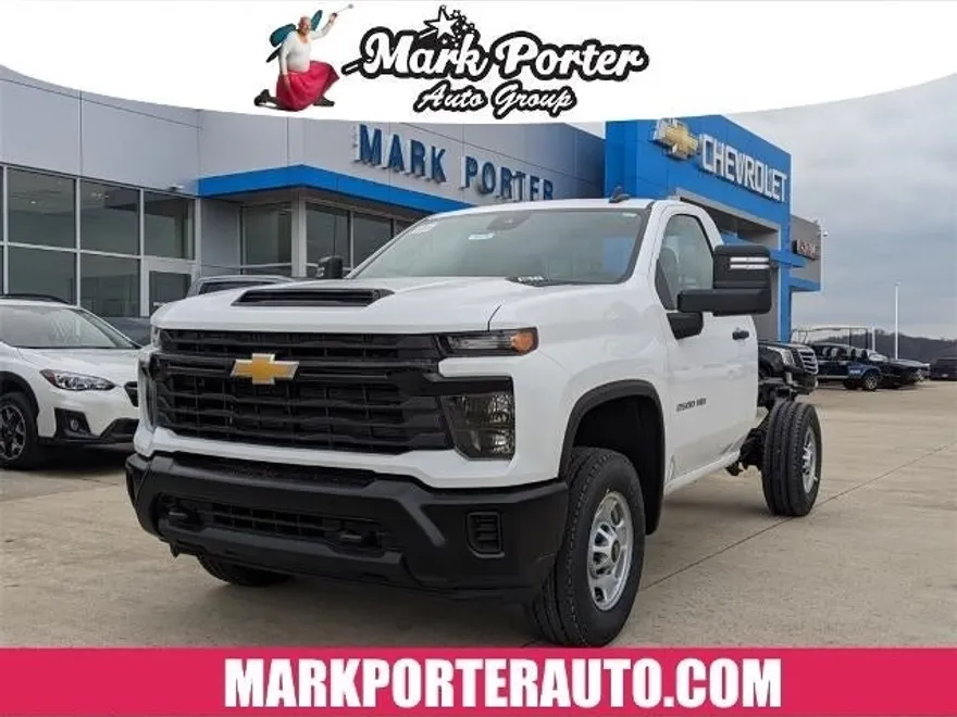 2024 Chevrolet Silverado 2500HD photo 1