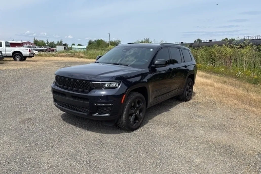 2024 Jeep Grand Cherokee L photo 1