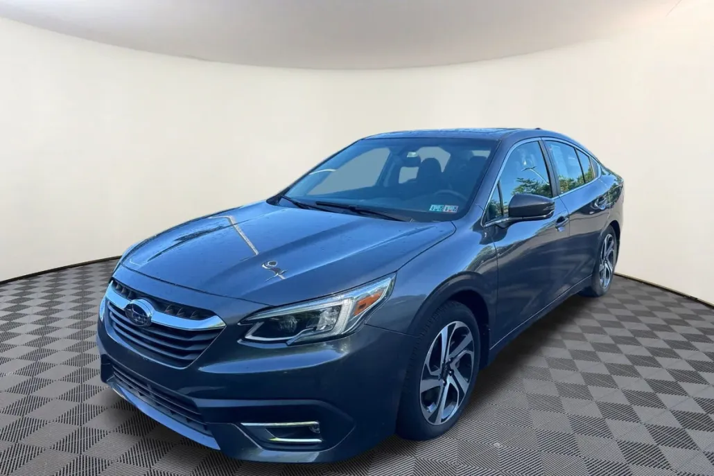 2022 Subaru Legacy Limited photo 1