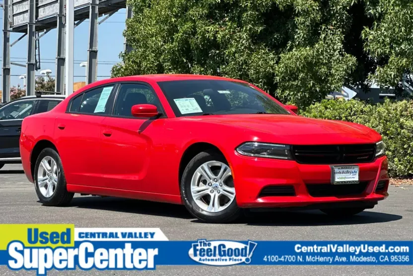 2022 Dodge Charger SXT photo 1