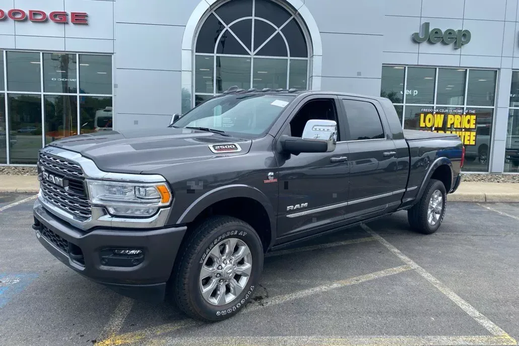 2024 Ram 2500 Limited photo 1