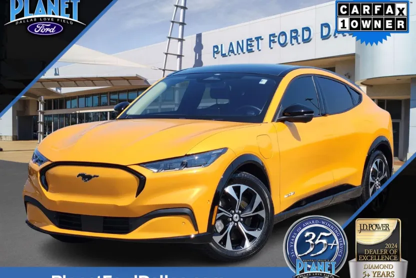2023 Ford Mustang Mach-E Premium photo 1