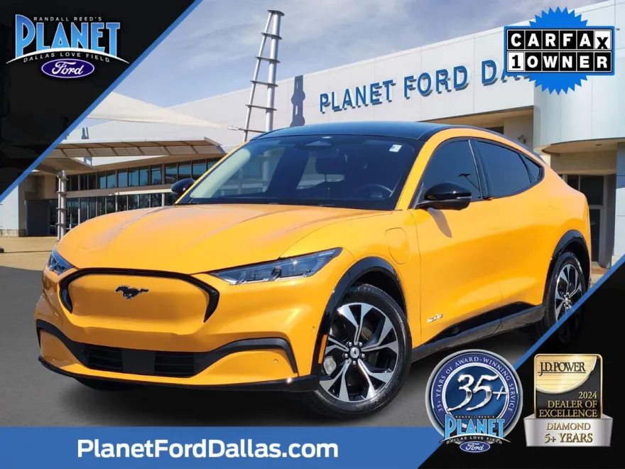 2023 Ford Mustang Mach-E Premium photo 1
