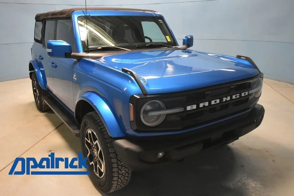 2021 Ford Bronco Outer Banks photo 1