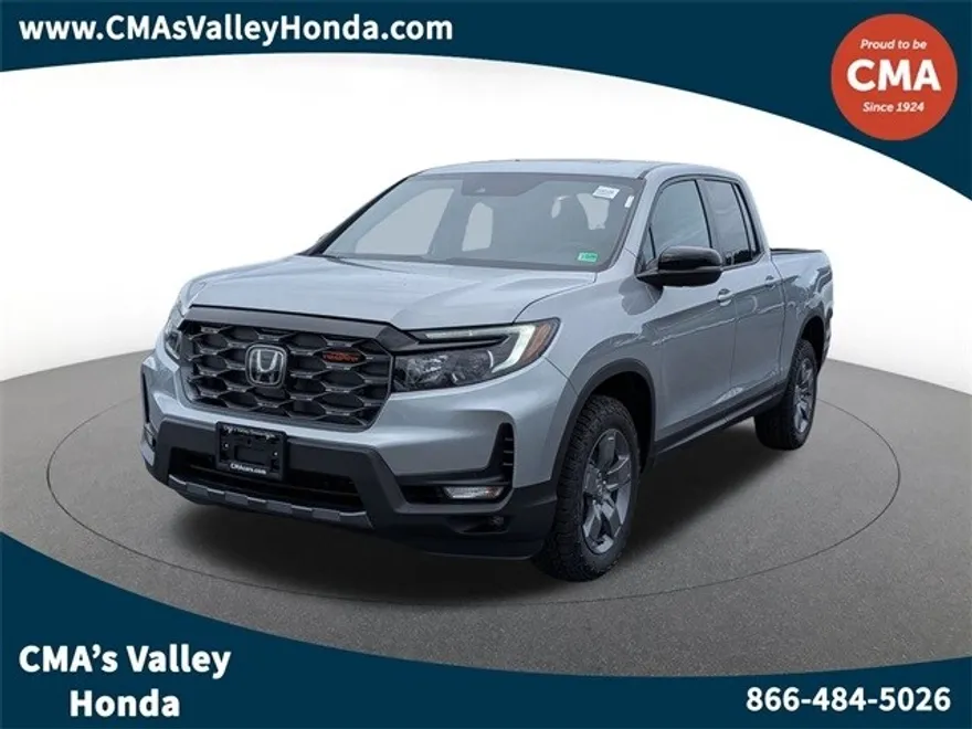 2025 Honda Ridgeline TrailSport photo 1