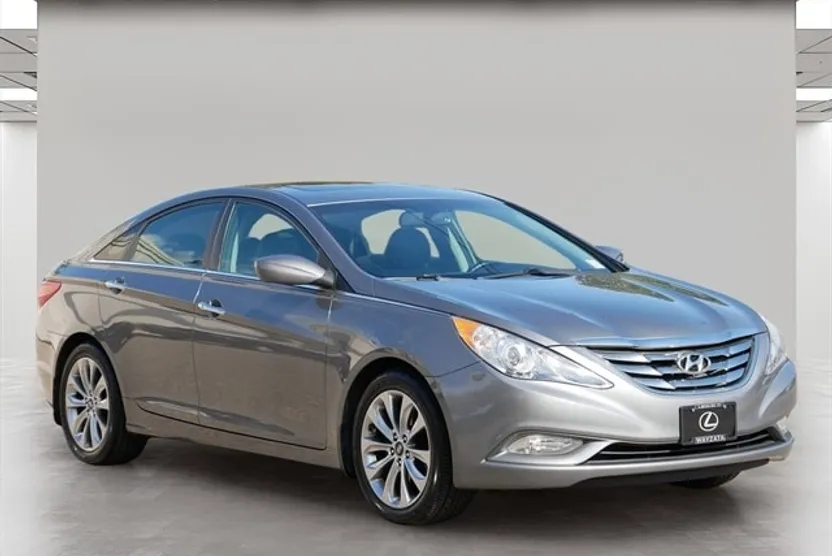 2013 Hyundai Sonata SE Limited photo 1