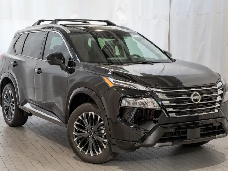 2026 Nissan Rogue Platinum photo 1