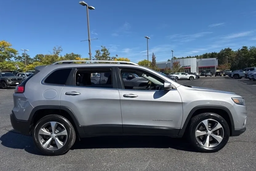 2021 Jeep Cherokee Limited photo 1
