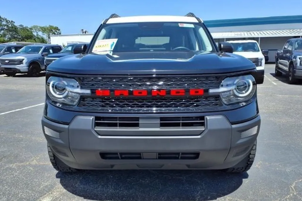 2025 Ford Bronco Sport Heritage photo 1