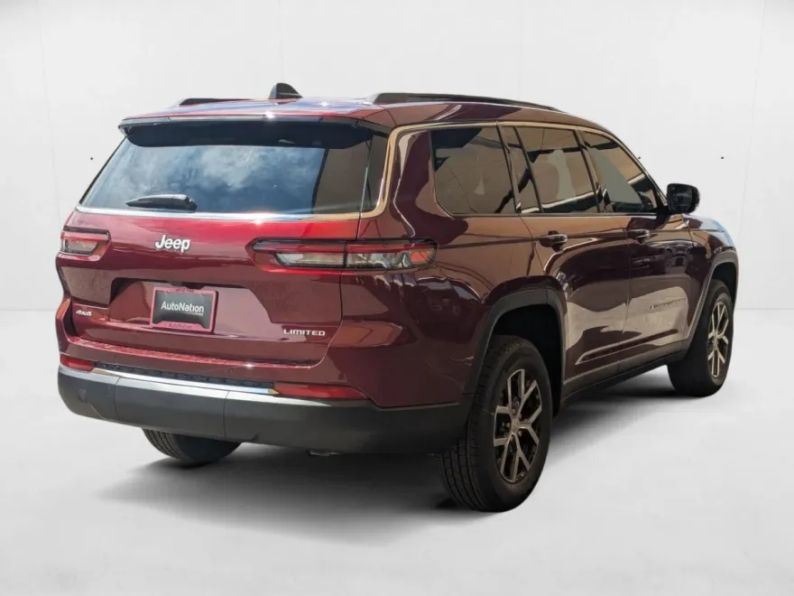 2025 Jeep Grand Cherokee Limited photo 1