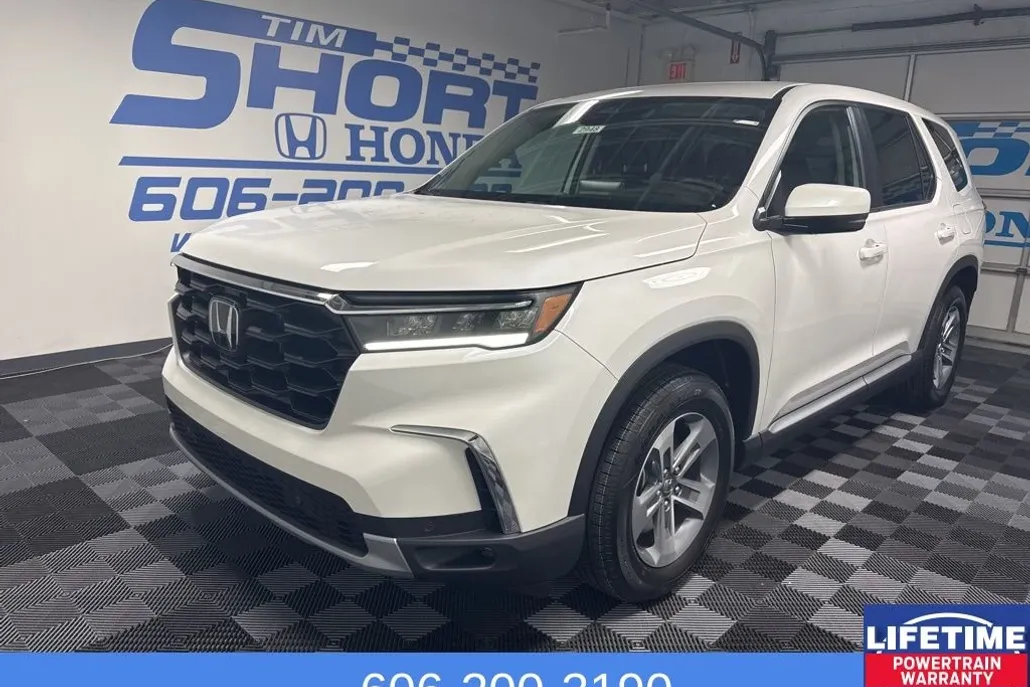 2025 Honda Pilot EX-L photo 1