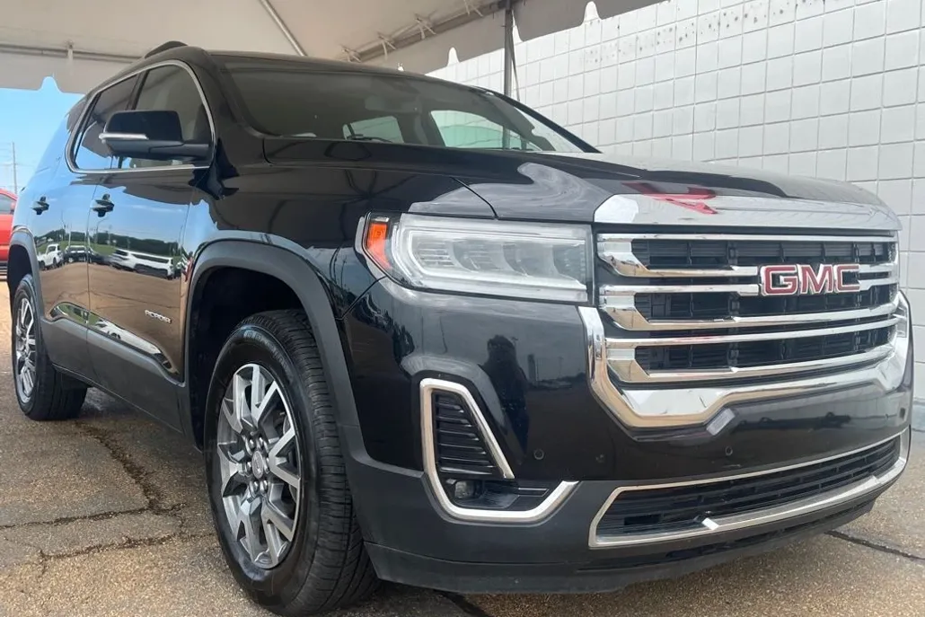 2023 Gmc Acadia SLT photo 1