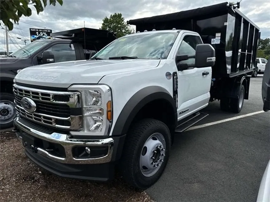 2024 Ford F-550 XL photo 1