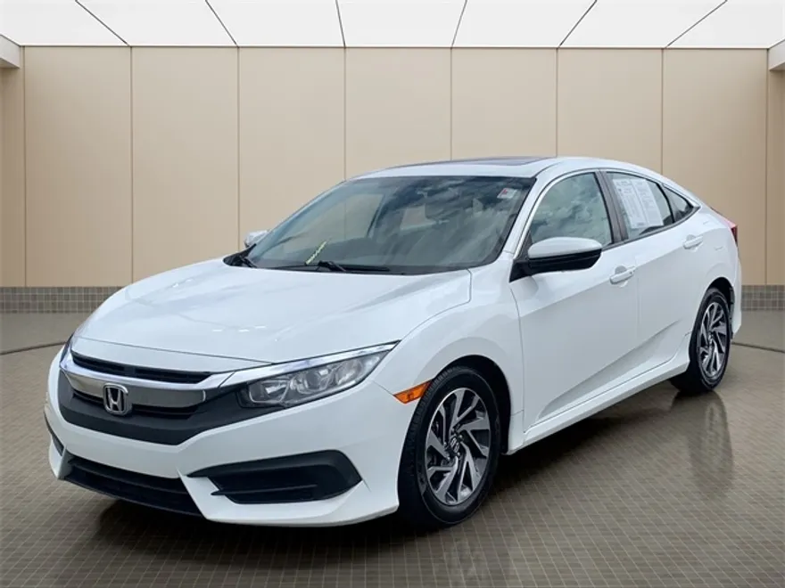 2017 Honda Civic EX photo 1
