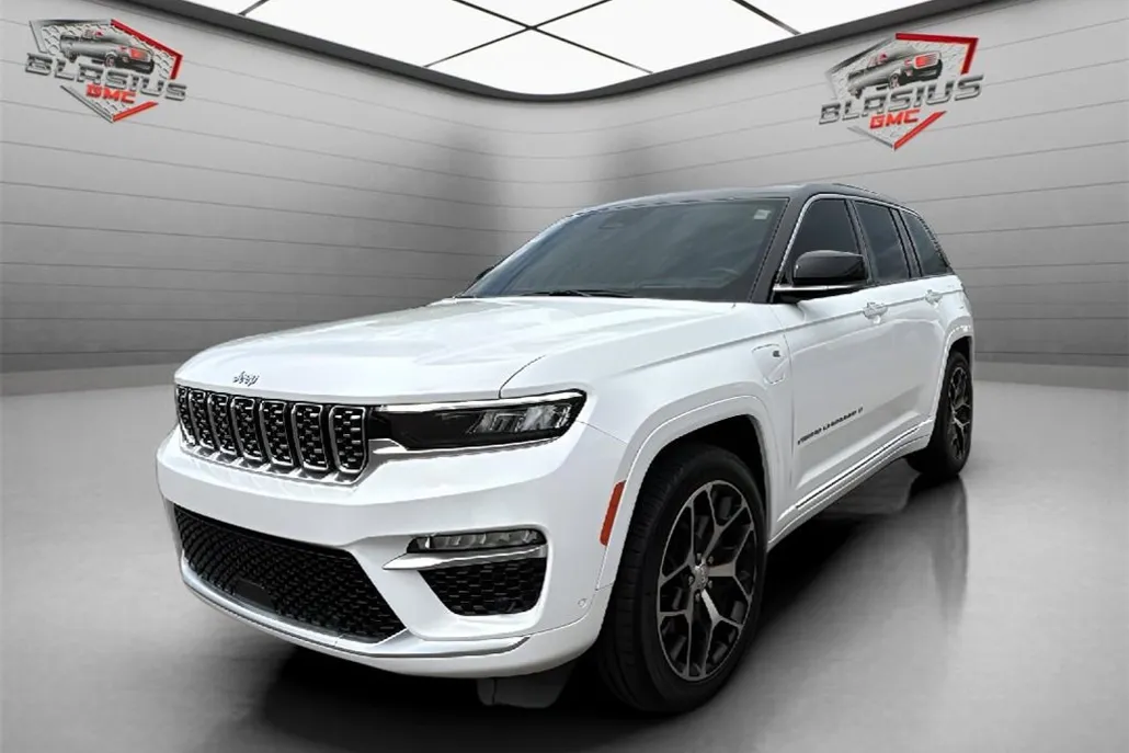 2022 Jeep Grand Cherokee 4xe Summit Reserve photo 1