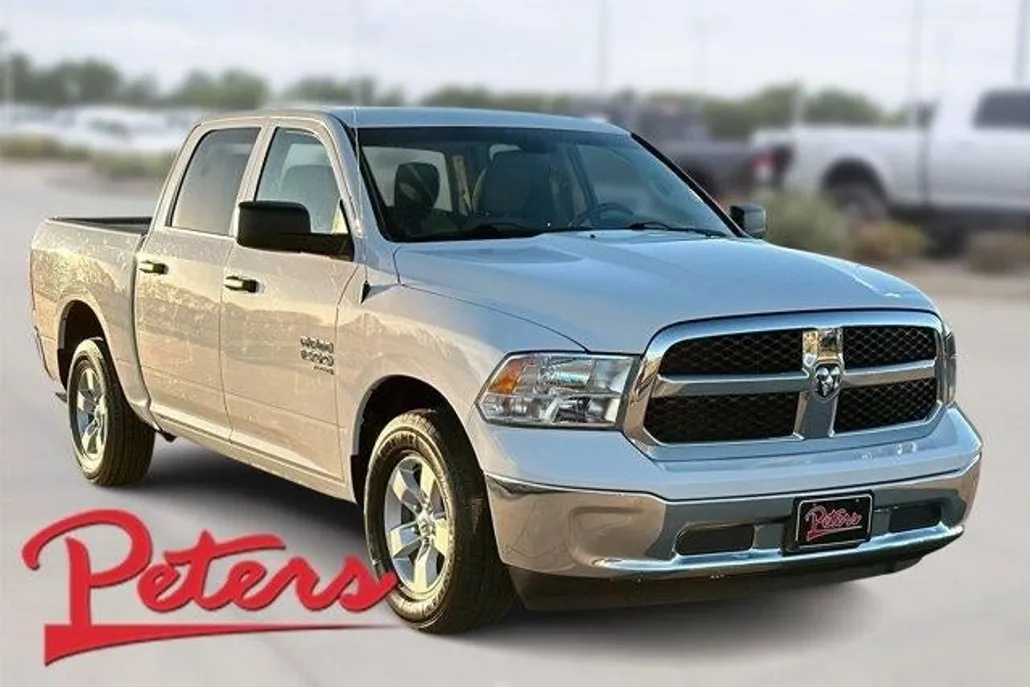 2022 Ram 1500 Classic SLT photo 1