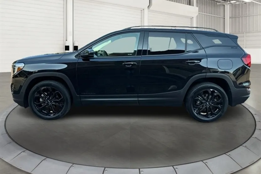 2021 Gmc Terrain SLE photo 1