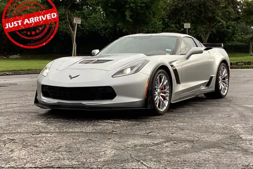 2017 Chevrolet Corvette Z06 2LZ photo 1