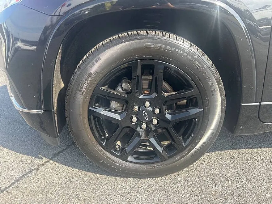 2019 Chevrolet Traverse Premier photo 1