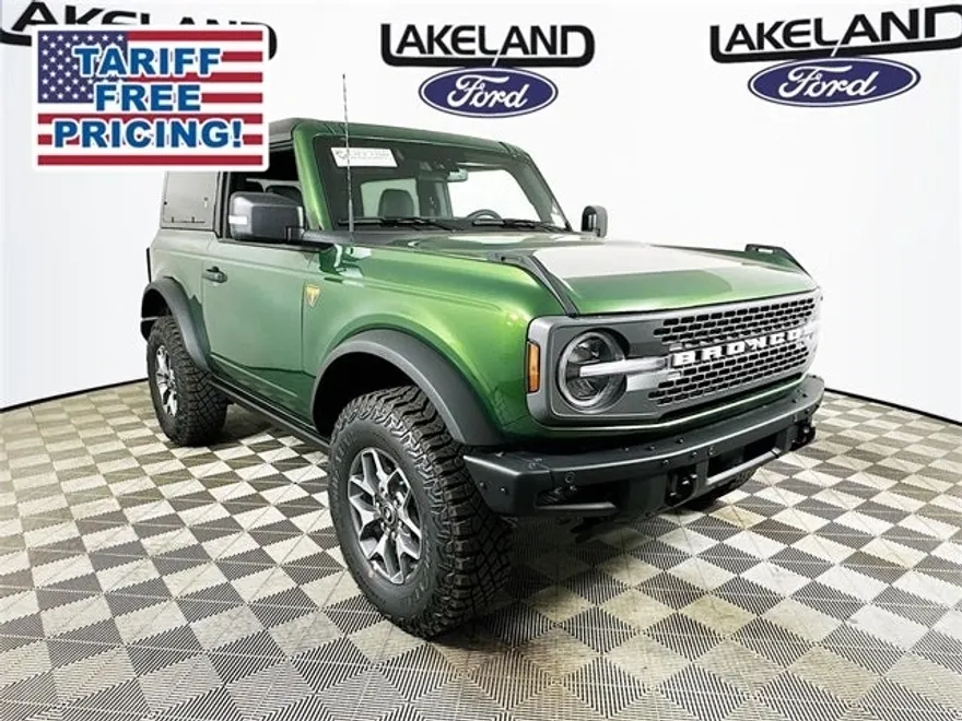 2025 Ford Bronco Badlands photo 1