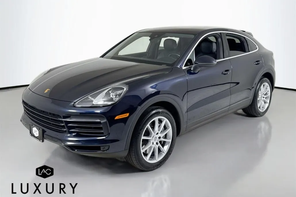 2022 Porsche Cayenne Coupe photo 1