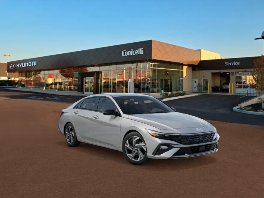 2025 Hyundai Elantra SEL Sport photo 1