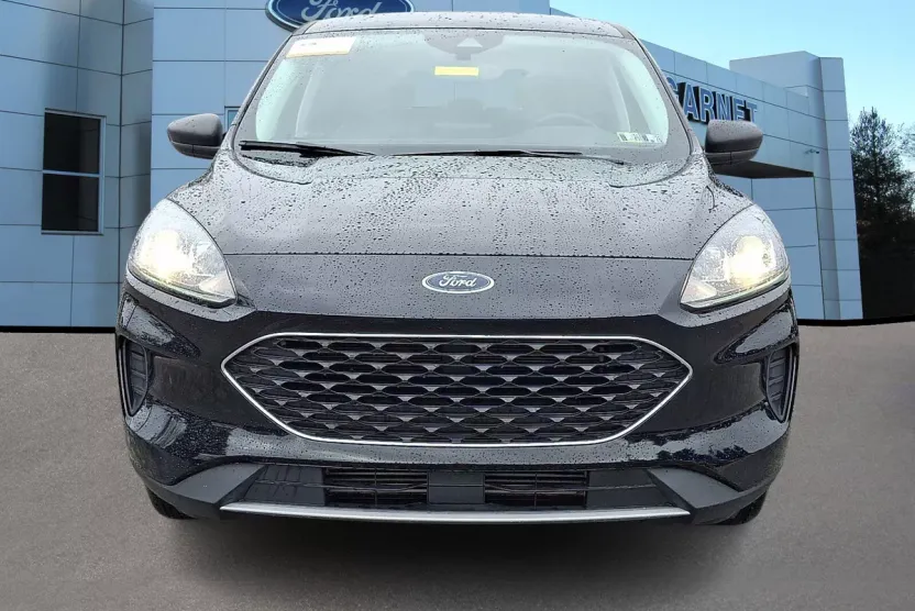 2022 Ford Escape SE photo 1