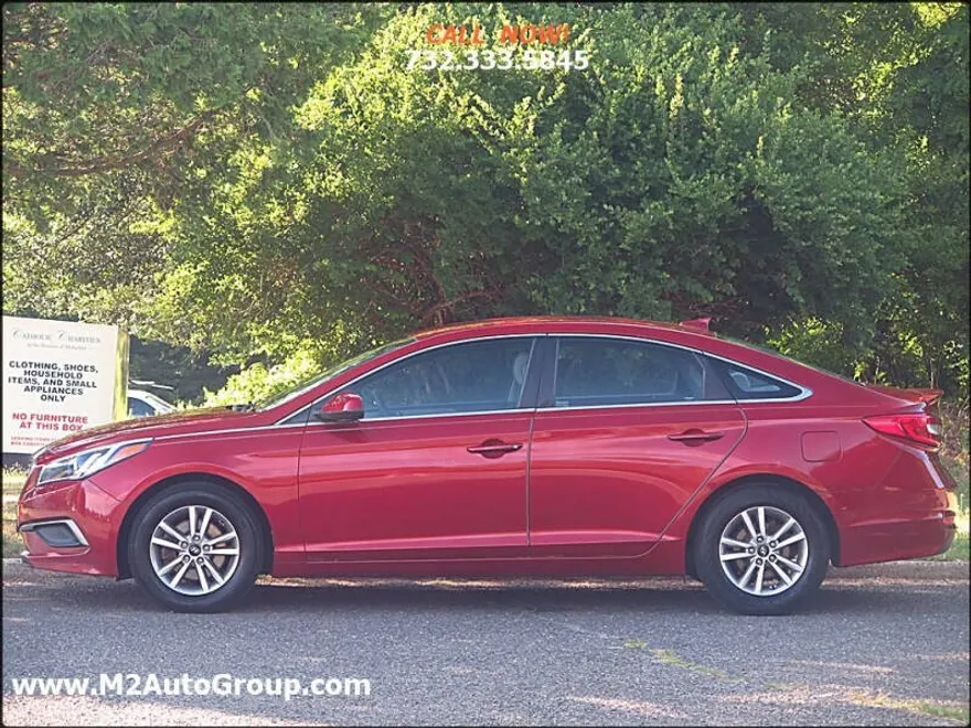 2016 Hyundai Sonata SE photo 1