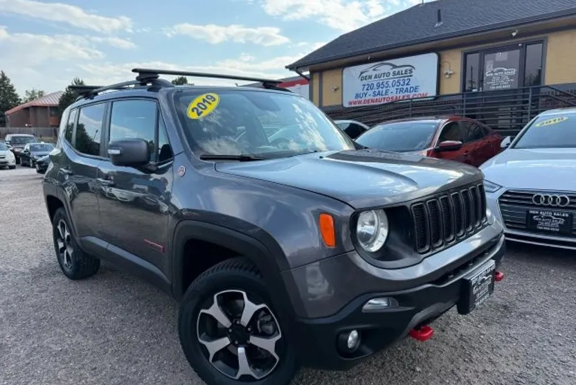 2019 Jeep Renegade Trailhawk Sport photo 1