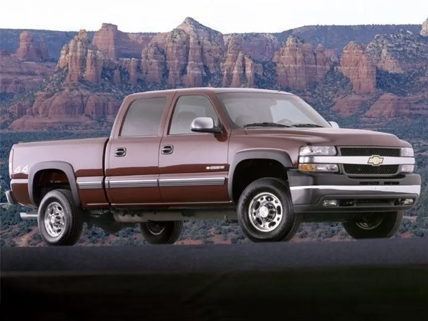 2002 Chevrolet Silverado 2500HD photo 1