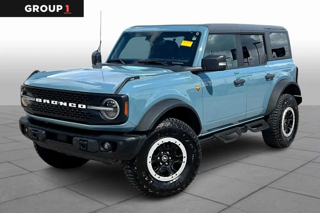 2023 Ford Bronco Badlands photo 1