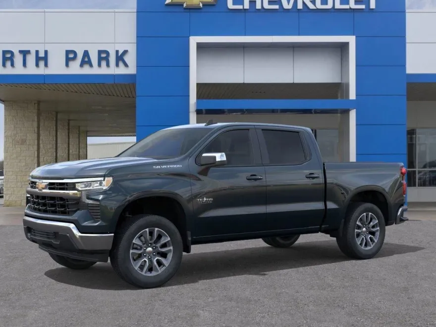 2026 Chevrolet Silverado 1500 LT photo 1
