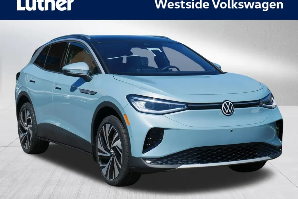 2025 Volkswagen ID.4 Pro Plus photo 1