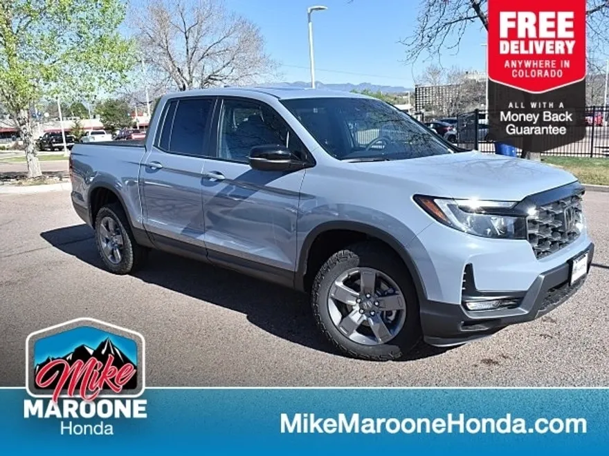 2025 Honda Ridgeline TrailSport photo 1