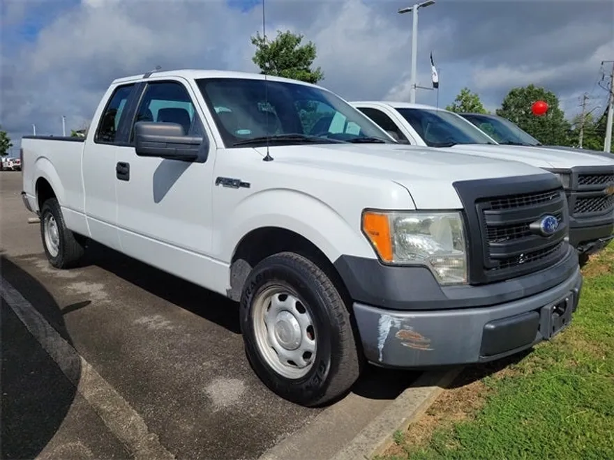 2013 Ford F-150 XL photo 1