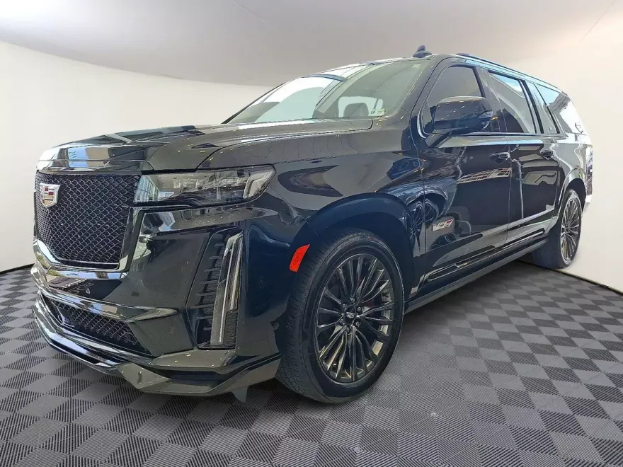 2023 Cadillac Escalade ESV V-Series photo 1
