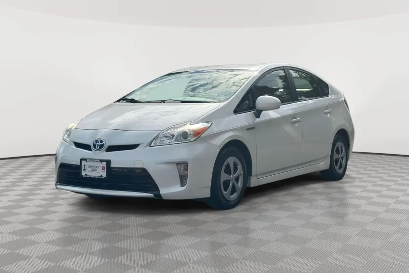 2014 Toyota Prius Two photo 1