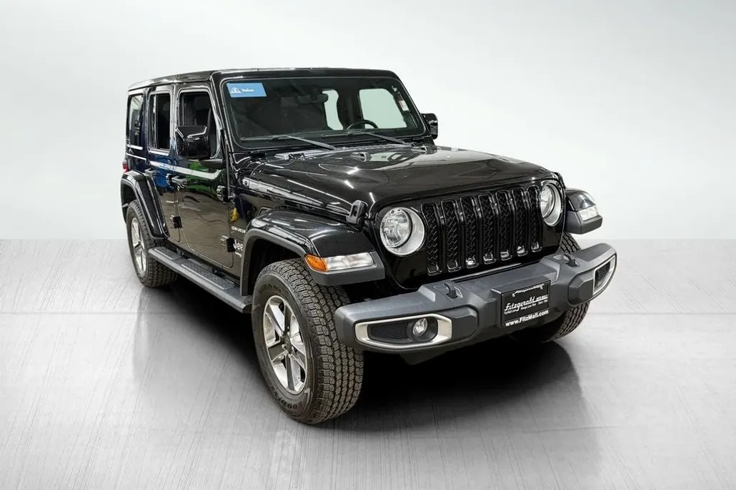 2018 Jeep Wrangler Unlimited Sahara photo 1