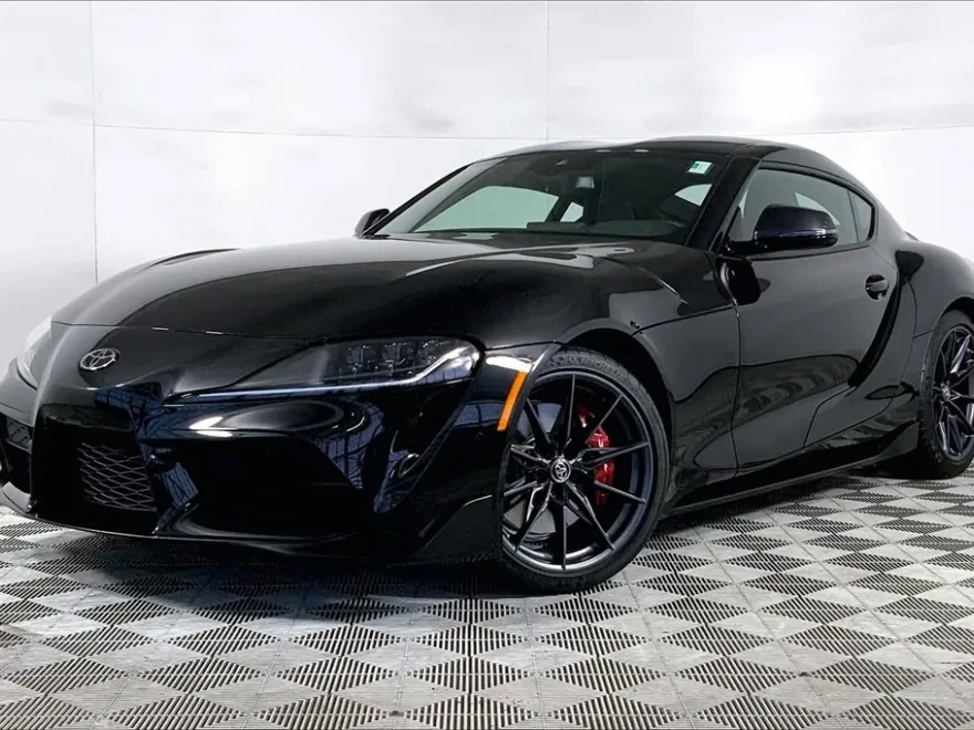 2024 Toyota Supra 3.0 Premium photo 1