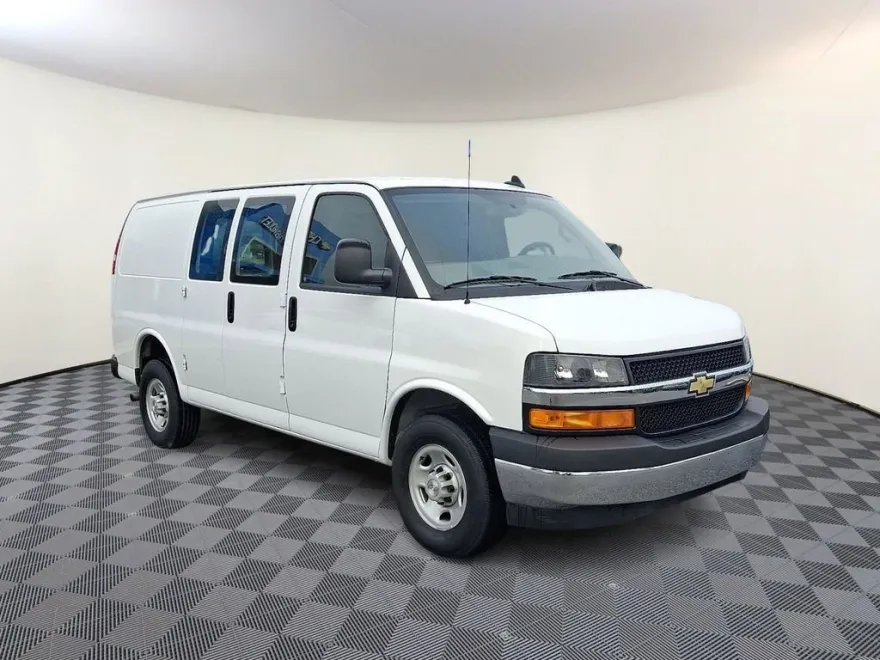 2023 Chevrolet Express 2500 Work Van Cargo photo 1