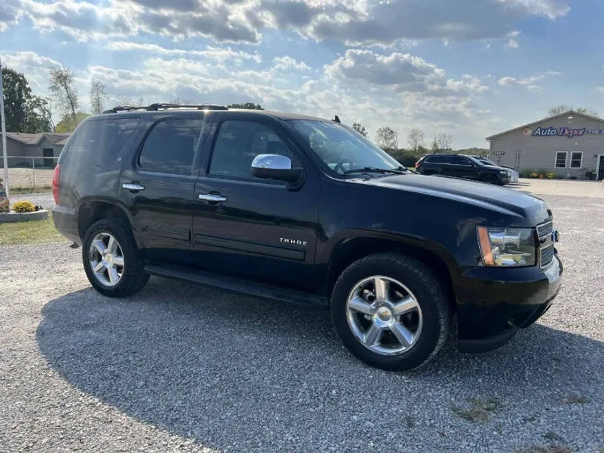 2013 Chevrolet Tahoe LT photo 1
