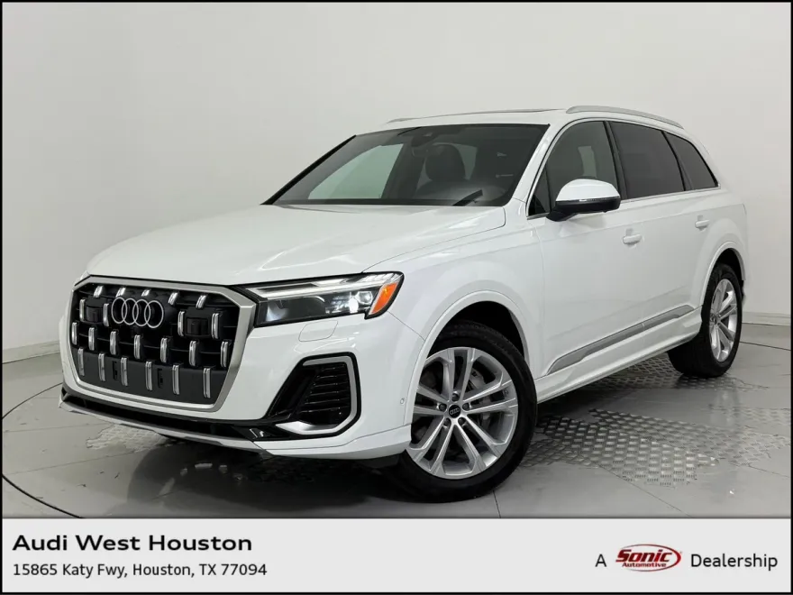2025 Audi Q7 Premium photo 1