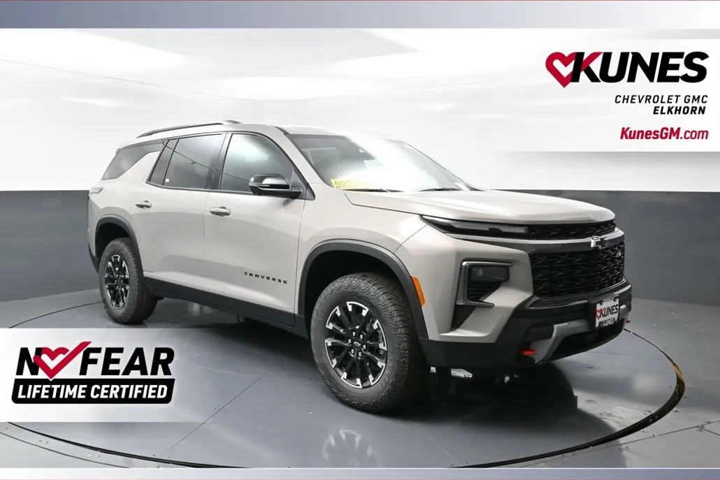 2026 Chevrolet Traverse Z71 photo 1