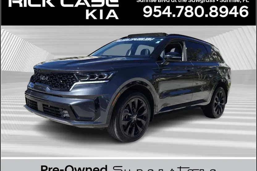 2022 Kia Sorento SX photo 1