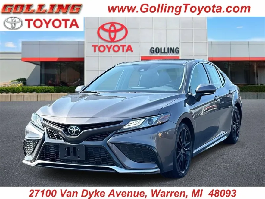 2023 Toyota Camry XSE photo 1