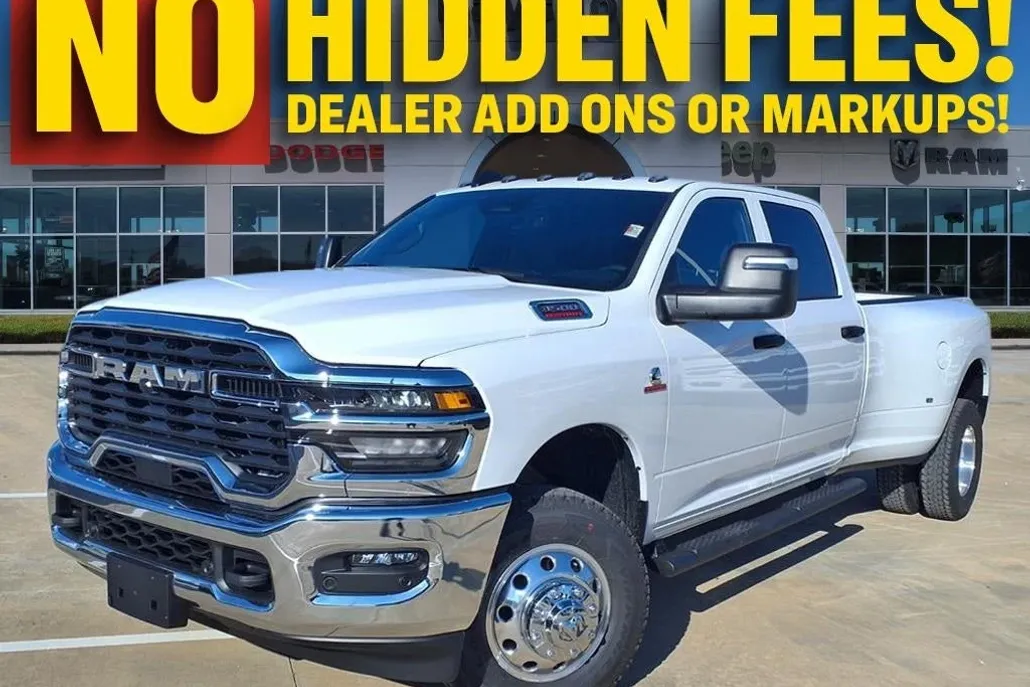 2026 Ram 3500 Tradesman photo 1