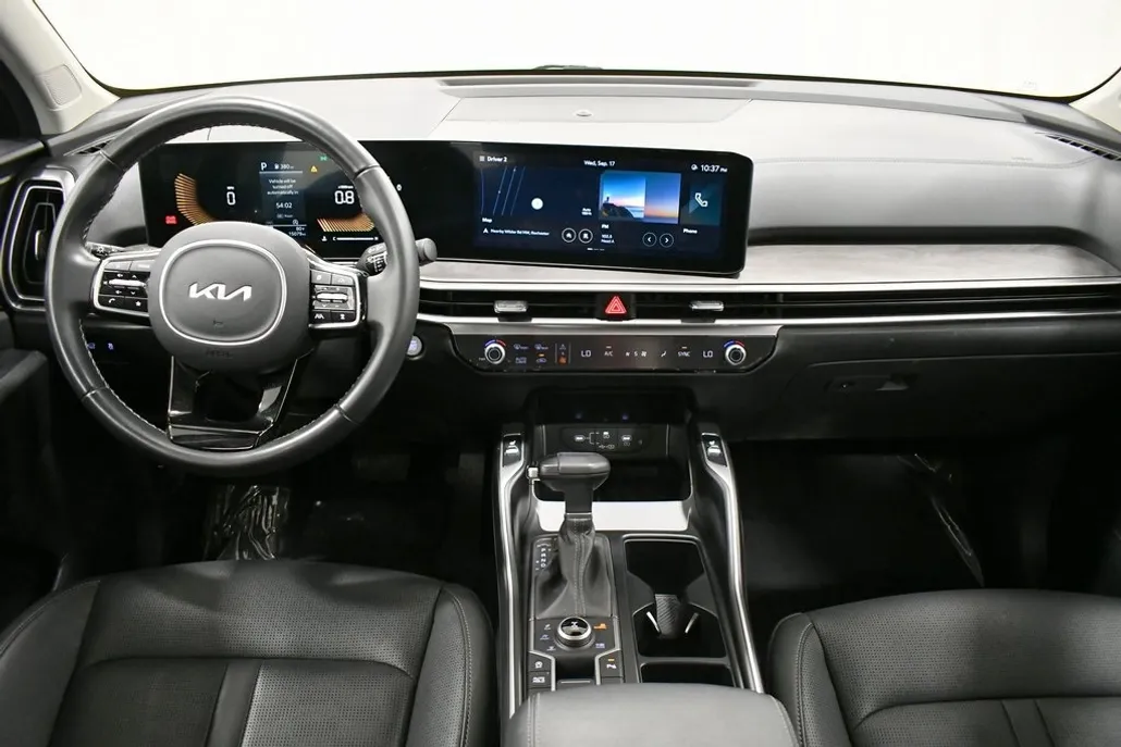 2025 Kia Sorento X-Line EX photo 1