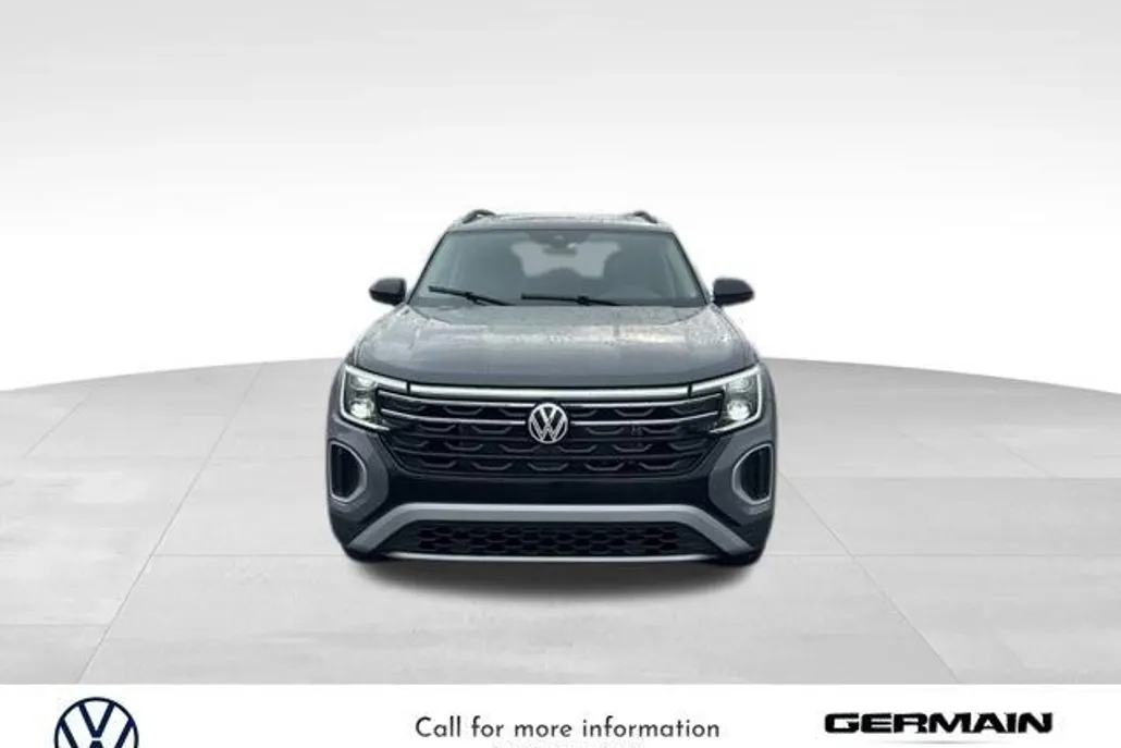 2025 Volkswagen Atlas Peak Edition SE photo 1